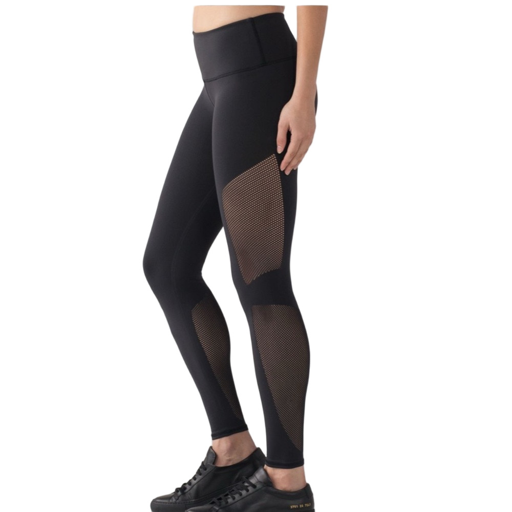 Lululemon Reveal 7/8 Tight Active Leggings Black Size S – Like New